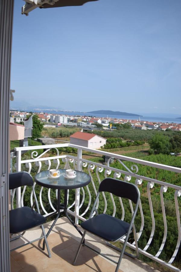 Apartments Marta Kastel Novi Luaran gambar