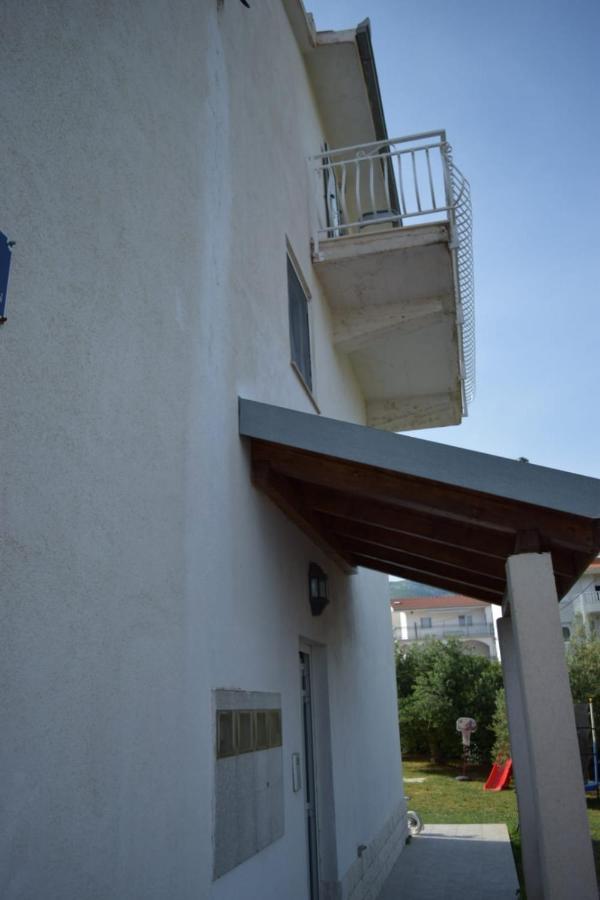 Apartments Marta Kastel Novi Luaran gambar
