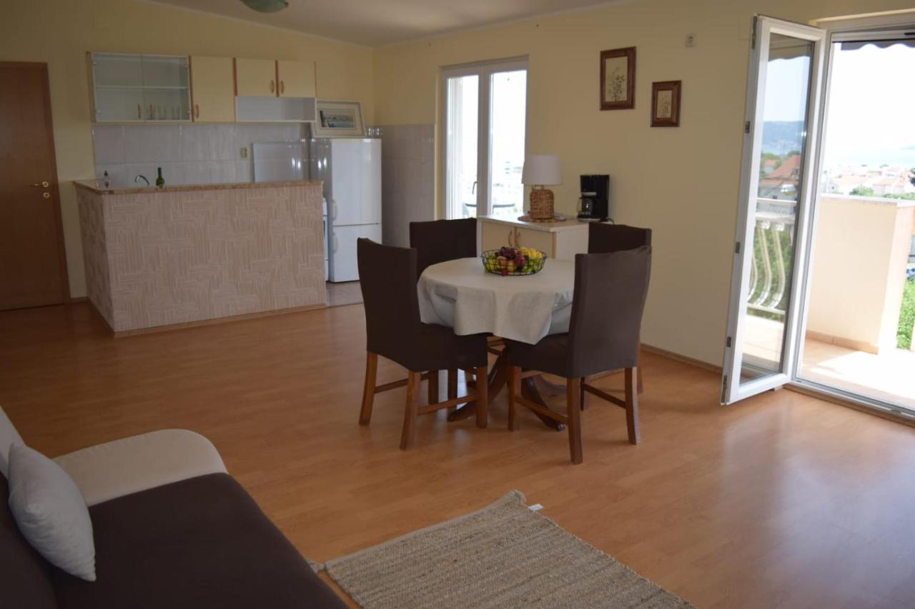 Apartments Marta Kastel Novi Luaran gambar