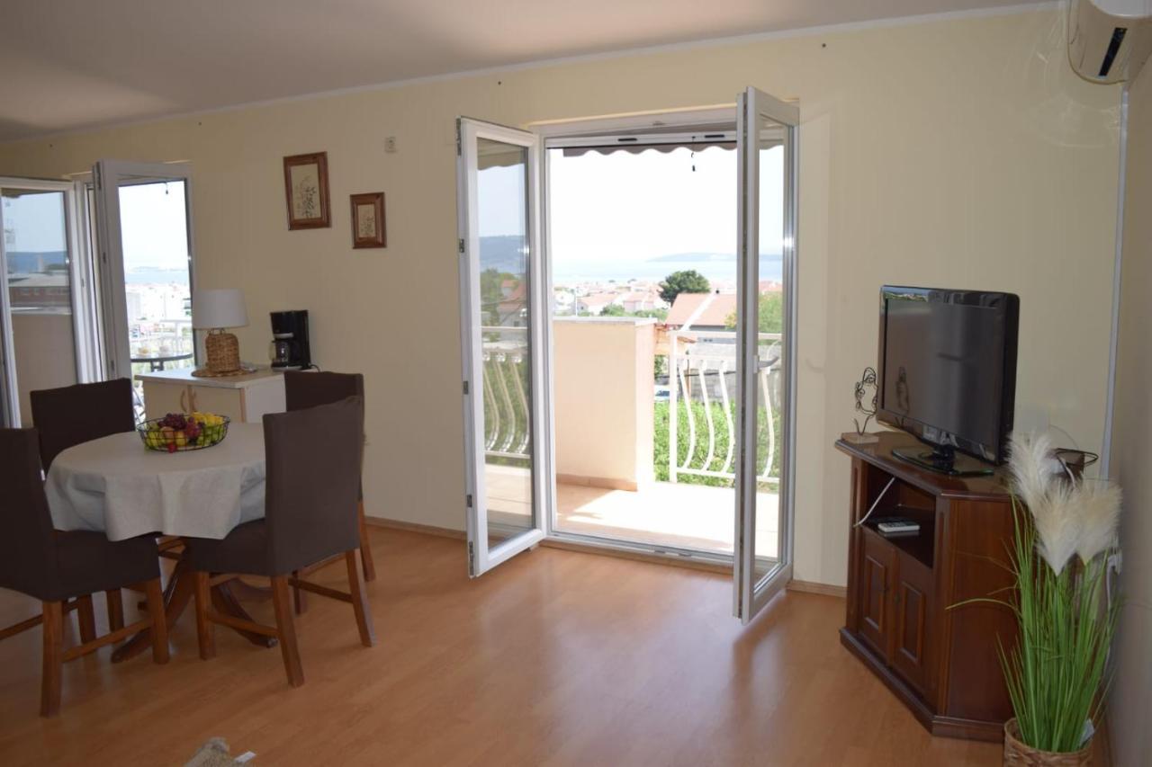 Apartments Marta Kastel Novi Luaran gambar