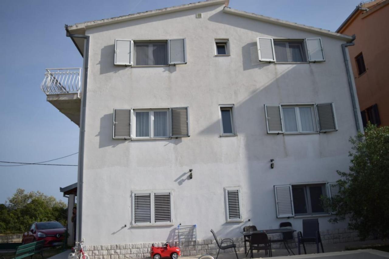 Apartments Marta Kastel Novi Luaran gambar