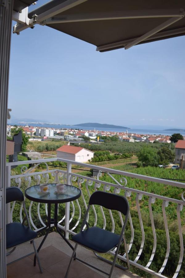 Apartments Marta Kastel Novi Luaran gambar