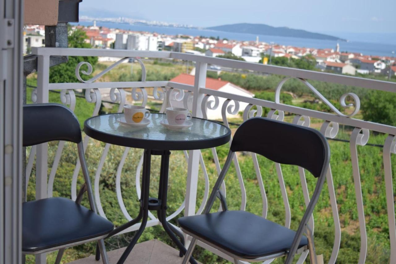 Apartments Marta Kastel Novi Luaran gambar