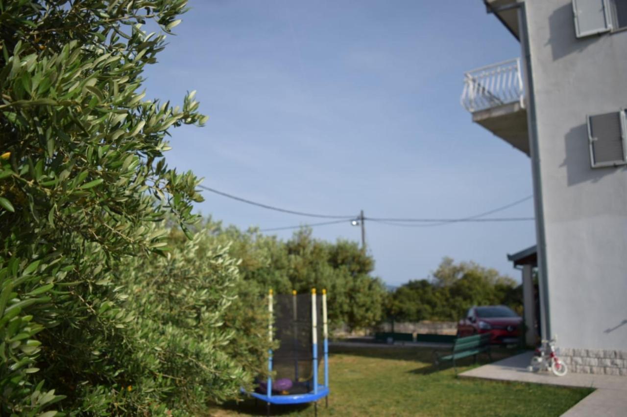 Apartments Marta Kastel Novi Luaran gambar